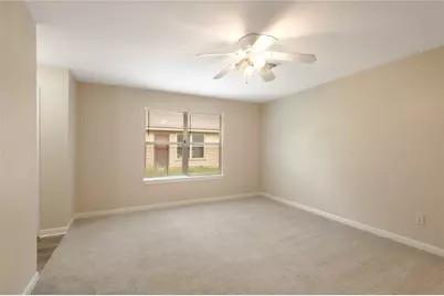 636 Avenue H, Huntsville, TX 77320 - Photo 6