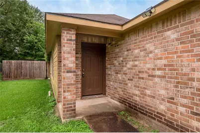 636 Avenue H, Huntsville, TX 77320 - Photo 4