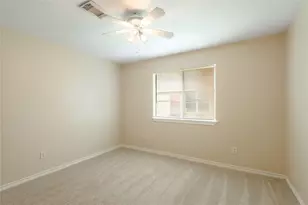 636 Avenue H, Huntsville, TX 77320 - Photo 22