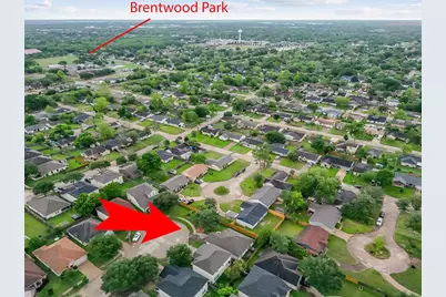 13022 Cherton Court, Houston, TX 77045 - Photo 34