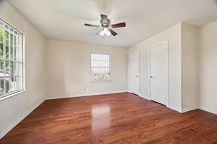 7119 Long Point Rd, Houston, TX 77055 - Photo 10