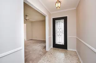 2747 Durban Dr, Houston, TX 77043 - Photo 4