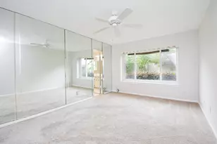 2747 Durban Dr, Houston, TX 77043 - Photo 12