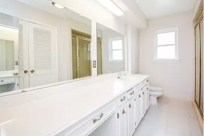 2747 Durban Drive, Houston, TX 77043 - Photo 14