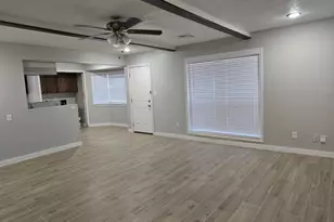 8307 Coastway Ln, Houston, TX 77075 - Photo 6