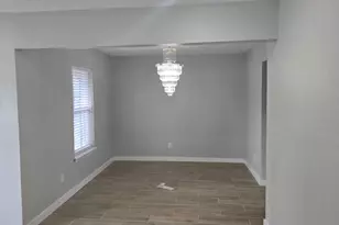 8307 Coastway Ln, Houston, TX 77075 - Photo 4