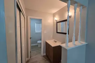 8307 Coastway Ln, Houston, TX 77075 - Photo 18