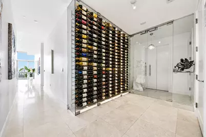 2727 Kirby Drive #10E, Houston, TX 77098 - Photo 2