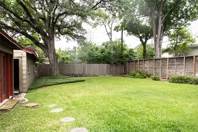 5564 Aspen Street, Bellaire, TX 77401 - Photo 28