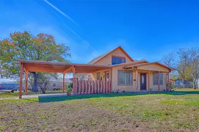 602 E Post Office Street, Weimar, TX 78962 - Photo 2