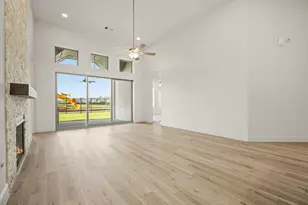 929 Wormwood Dr, League City, TX 77573 - Photo 10