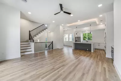 225 Willard Street, Houston, TX 77006 - Photo 8