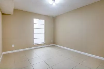 411 S Austin Street, Webster, TX 77598 - Photo 12
