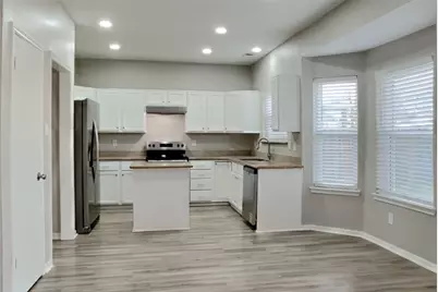 21338 Wildcroft Drive, Katy, TX 77449 - Photo 6