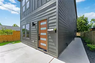 5605 Tommye St, Houston, TX 77028 - Photo 2