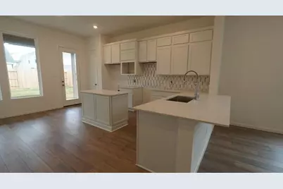 2723 Grove Crest Drive, Rosenberg, TX 77469 - Photo 2