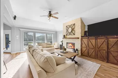 1814 Sandy Lake Drive, Friendswood, TX 77546 - Photo 14