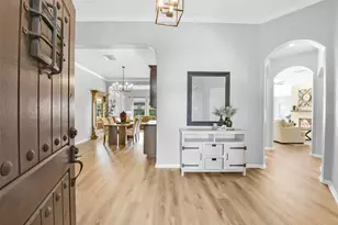 1814 Sandy Lake Dr, Friendswood, TX 77546 - Photo 4