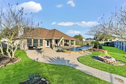 1814 Sandy Lake Drive, Friendswood, TX 77546 - Photo 32