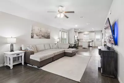 3505 Fawnwood Drive, Texas City, TX 77591 - Photo 4