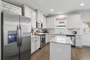 3505 Fawnwood Dr, Texas City, TX 77591 - Photo 10