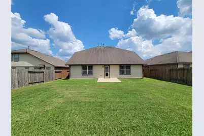 9726 Shimmering Lakes Drive, Rosharon, TX 77583 - Photo 32