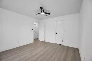 6258 Briar Glade Dr, Houston, TX 77072 - Photo 38