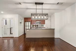 349 Sydnor St, Houston, TX 77020 - Photo 10