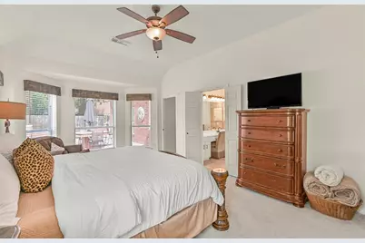 1501 W Castlewood Avenue, Friendswood, TX 77546 - Photo 24