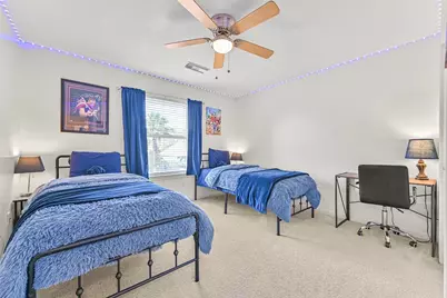 1501 W Castlewood Avenue, Friendswood, TX 77546 - Photo 34