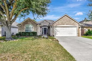 1718 Buckingham Dr, Pasadena, TX 77504 - Photo 2