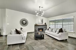 1718 Buckingham Dr, Pasadena, TX 77504 - Photo 16