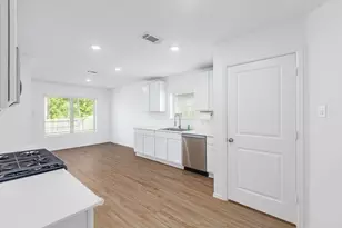 19539 Manduca Dr, Kingwood, TX 77357 - Photo 14