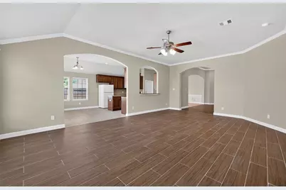 2000 Water Trace Court, Richmond, TX 77469 - Photo 8