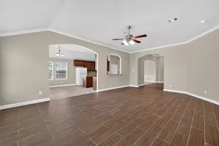2000 Water Trace Ct, Richmond, TX 77469 - Photo 8