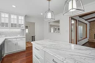 18319 Hereford Ln, Houston, TX 77058 - Photo 1