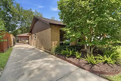 18319 Hereford Lane, Houston, TX 77058 - Photo 6