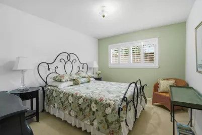 18319 Hereford Lane, Houston, TX 77058 - Photo 14