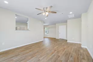 7310 Arnim St, Houston, TX 77087 - Photo 6