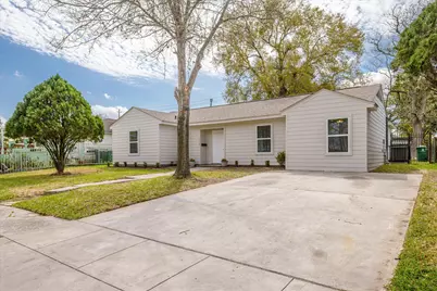 7310 Arnim Street, Houston, TX 77087 - Photo 1