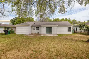 7310 Arnim St, Houston, TX 77087 - Photo 26