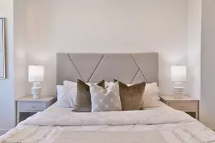 1018 W 15th 1/2 St, Houston, TX 77008 - Photo 32