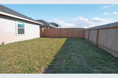 16839 Sangiovese Drive, Houston, TX 77090 - Photo 2