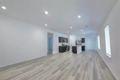 16839 Sangiovese Drive, Houston, TX 77090 - Photo 8