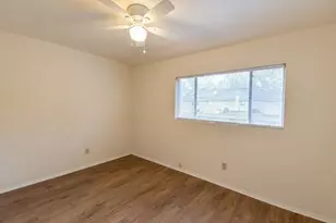 427 Sunset Dr, Dickinson, TX 77539 - Photo 12