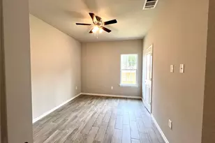 16733 E Hammon St, Montgomery, TX 77316 - Photo 6
