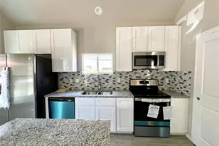 16733 E Hammon St, Montgomery, TX 77316 - Photo 4