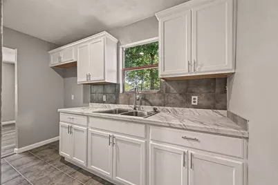 1089 Conklin Street, Houston, TX 77088 - Photo 8