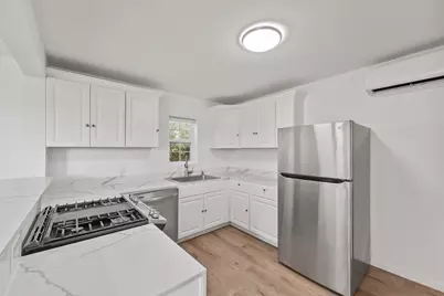 2614 59th Street, Galveston, TX 77551 - Photo 4