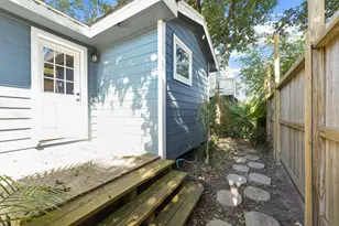 2614 59th St, Galveston, TX 77551 - Photo 20